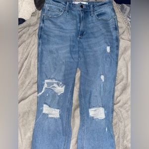 blue jeans from hollister,W27,L29 high rise mom jeans, good condition